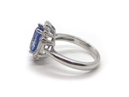Sapphire and Diamond Engagement Ring in 18ct White Gold, 4.74ct