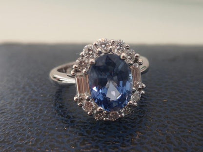 Sapphire and Diamond Engagement Ring in 18ct White Gold, 4.74ct