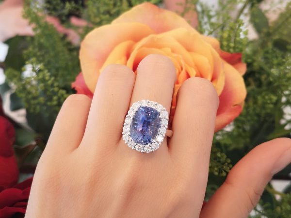 Sri Lankan Sapphire and Diamond Cluster Ring, 8.77ct