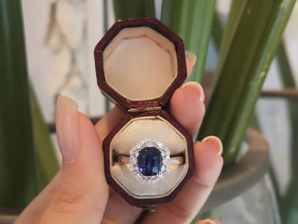 Vivid Blue Sapphire and Diamond Engagement Ring, 3.22ct