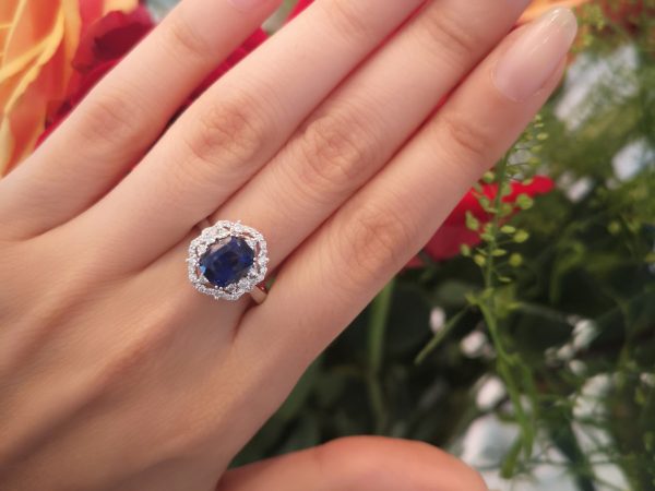 Vivid Blue Sapphire and Diamond Engagement Ring, 3.22ct
