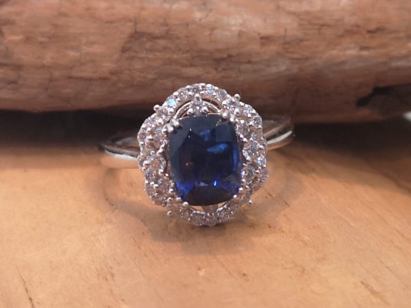 Vivid Blue Sapphire and Diamond Engagement Ring, 3.22ct