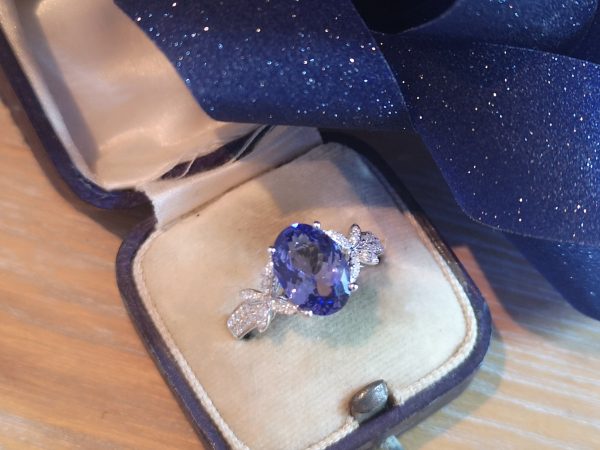 Tanzanite and Diamond Engagement Ring, 5.60ct