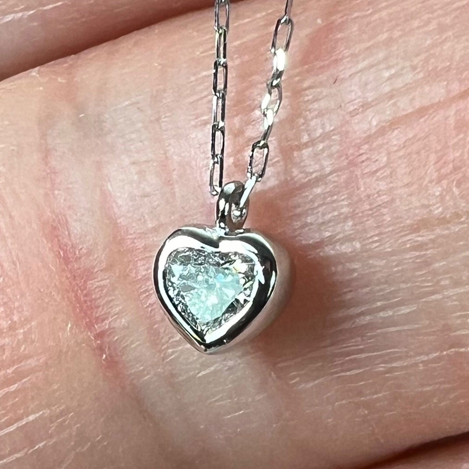 Heart-Shaped Diamond 0.14 Carat Platinum Charm Pendant Necklace