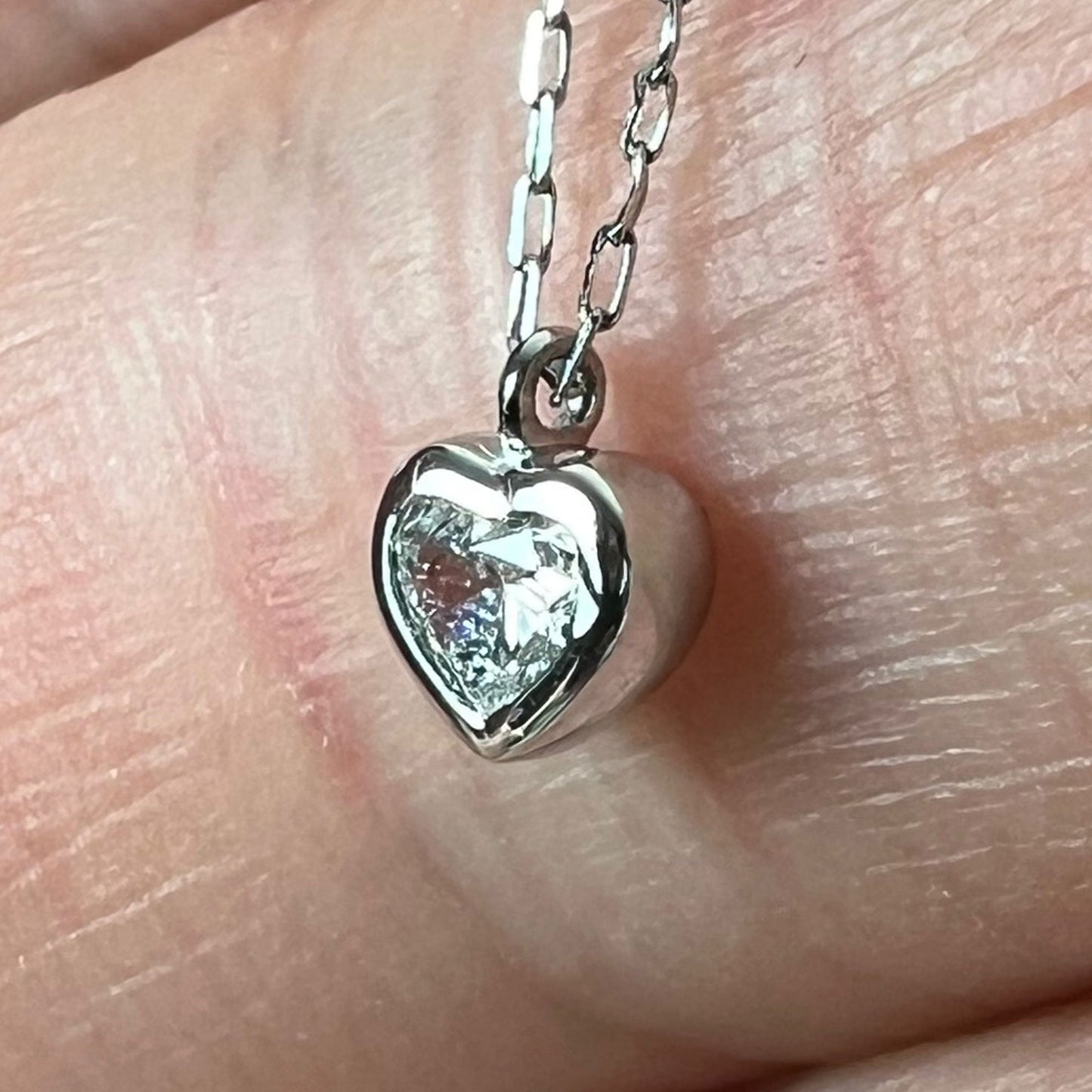 Heart-Shaped Diamond 0.14 Carat Platinum Charm Pendant Necklace