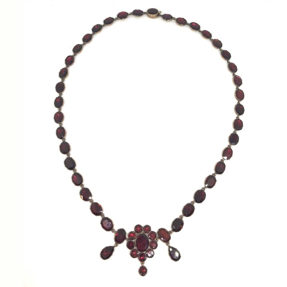 Antique Georgian Garnet Necklace