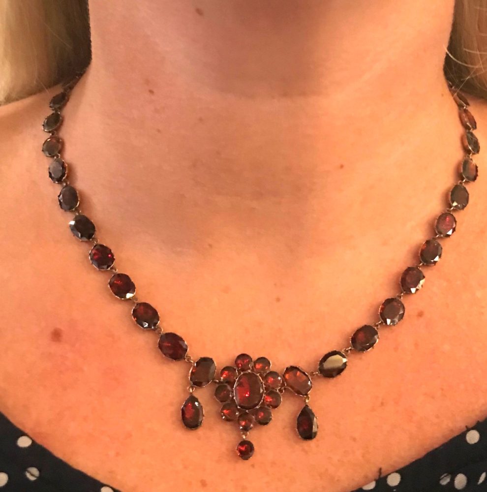Antique Georgian Garnet Necklace