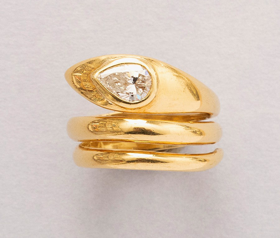 French Vintage 18ct Gold Diamond Snake Ring