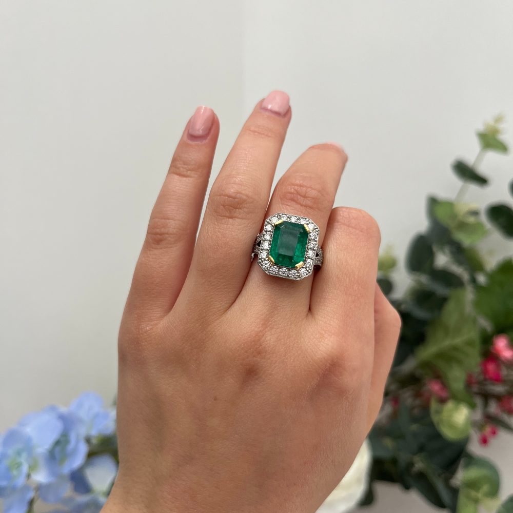 Vintage 3.50ct Colombian Emerald and Diamond Cluster Ring