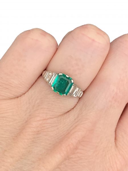 Art Deco Colombian Emerald and diamond ring, Platinum