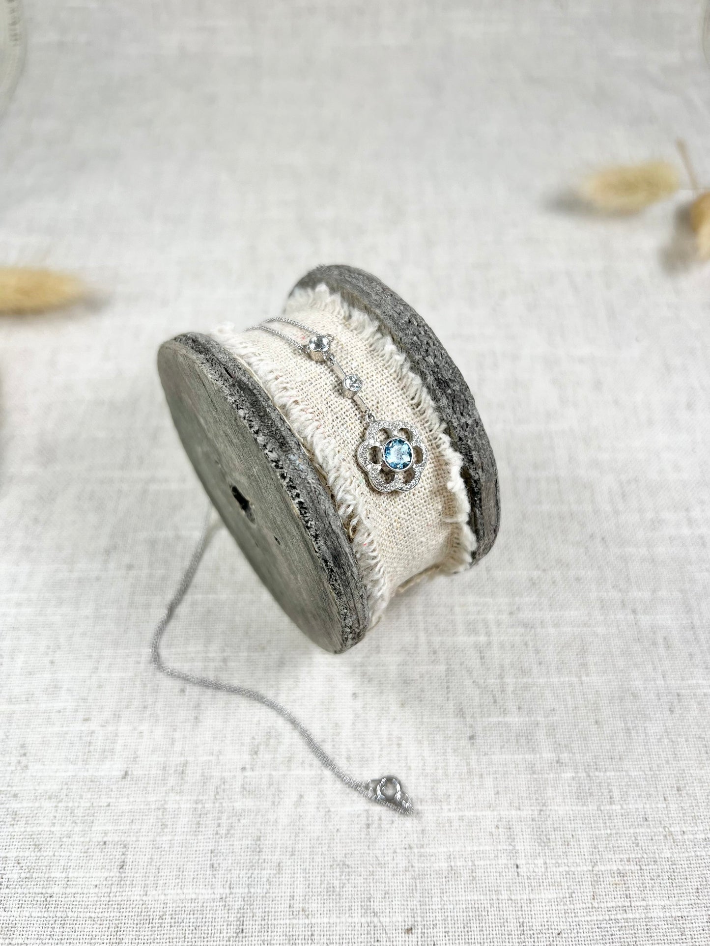 Antique 18 ct White Gold Aquamarine And Diamond Articulated Flower Pendant Necklace