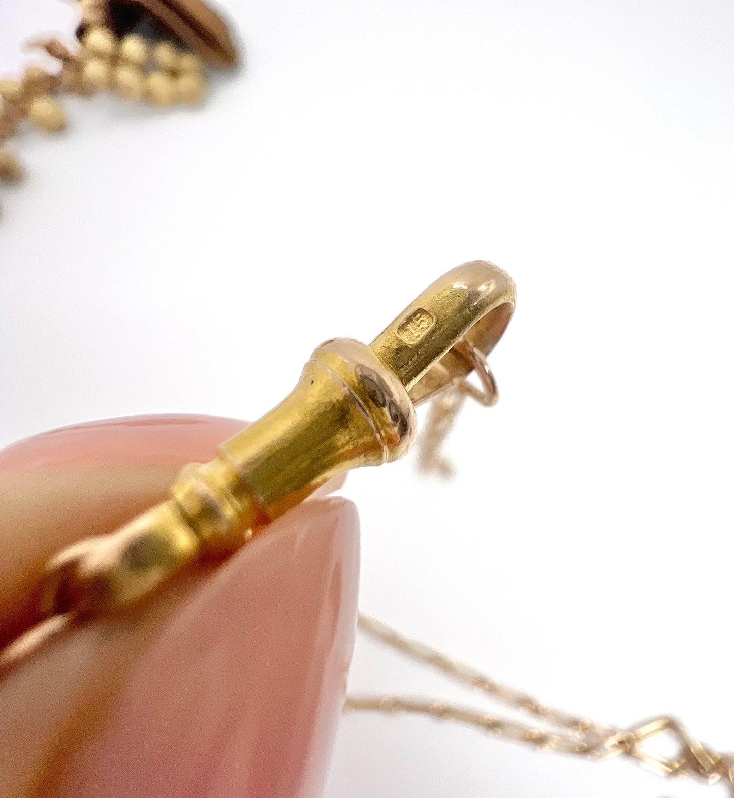 Antique 15 Carat Yellow Gold 1920's Long Fetter Link Chain With Swivel Clip And T-bar