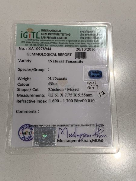 Tanzanite and Diamond Ring in 18ct White Gold, 4.75ct