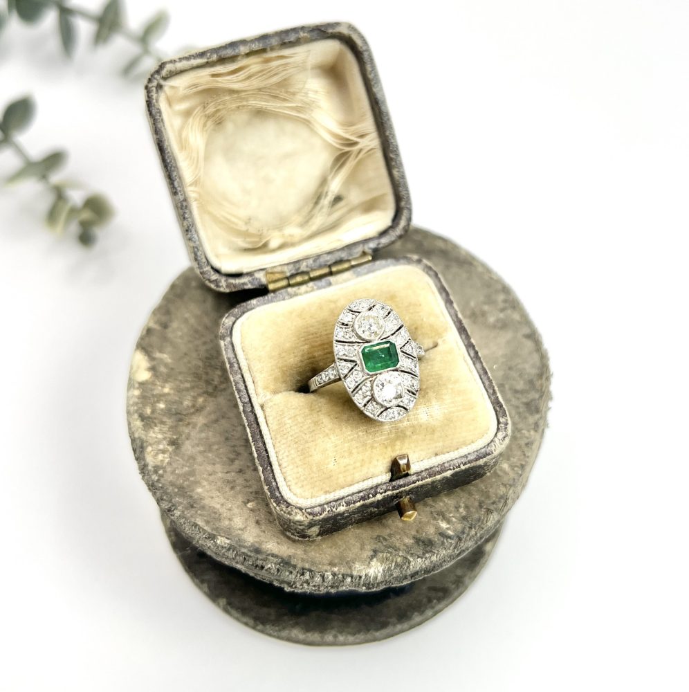 Platinum, Art Deco Style, Emerald and Diamond Oval Shield Shaped Ring