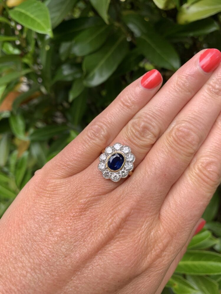 Vintage sapphire and diamond ring