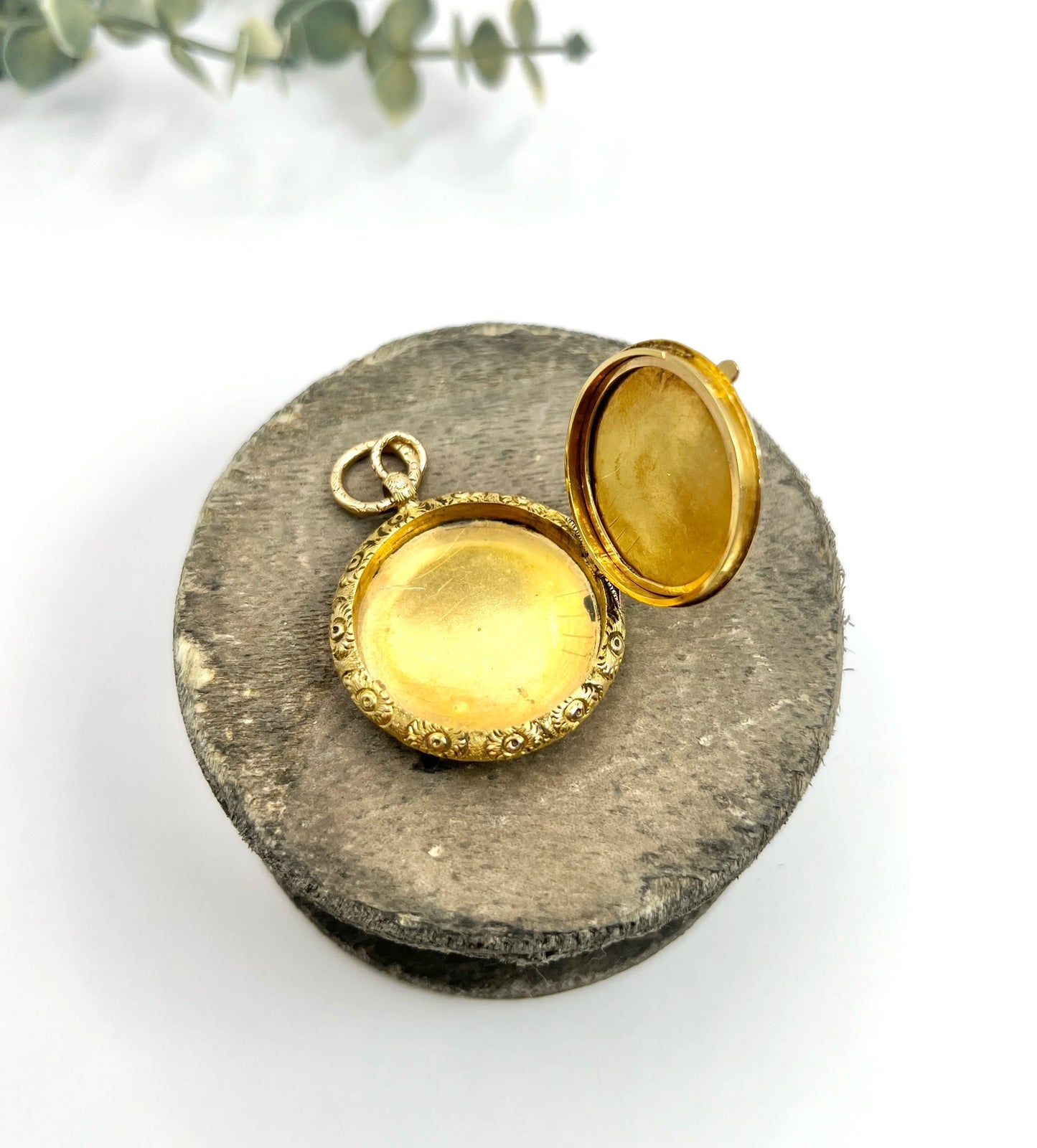 Early Victorian 15 Carat Yellow Gold Round Pocket Watch Locket, Circa 1865
