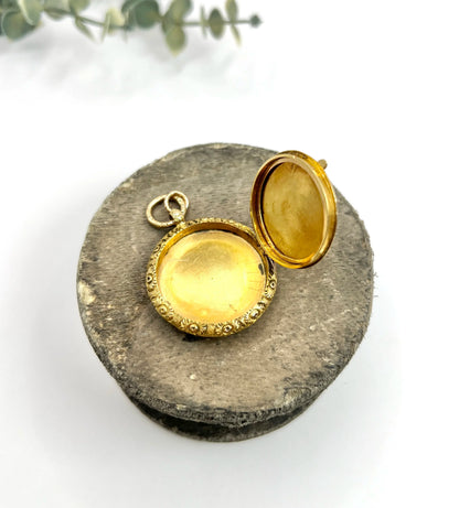 Early Victorian 15 Carat Yellow Gold Round Pocket Watch Locket, Circa 1865