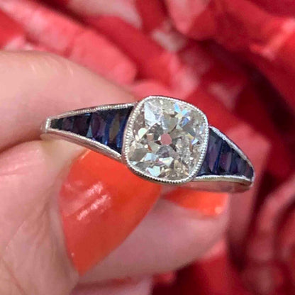Art Deco Sapphire and Diamond ring, Cushion cut 1.66 carats