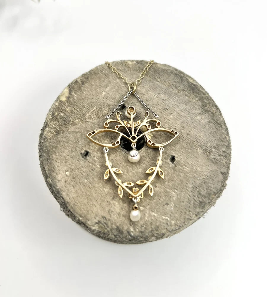 Antique Platinum & 18ct Gold Edwardian Diamond and Pearl Floral Design Necklace