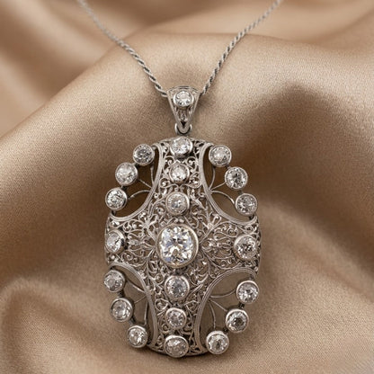 Edwardian Antique 8ct Old Mine Cut Diamond Pendant come Brooch in Platinum