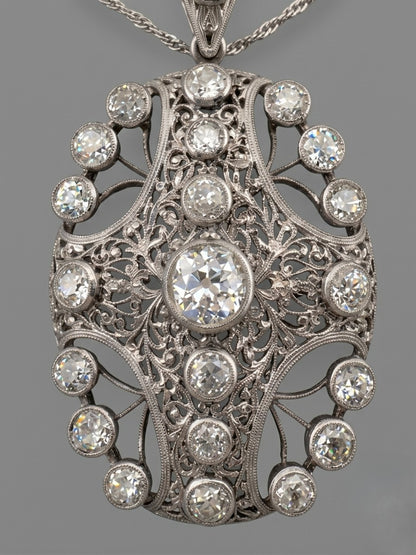 Edwardian Antique 8ct Old Mine Cut Diamond Pendant come Brooch in Platinum
