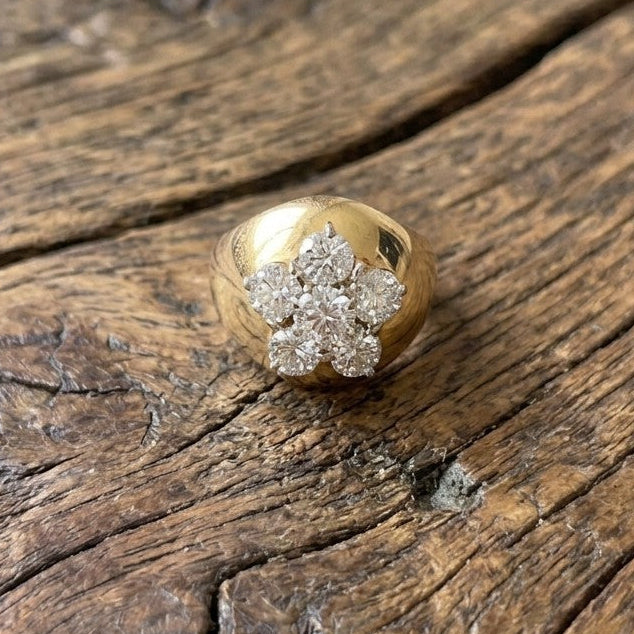 Vintage Italian 1.80ct Diamond Daisy Cluster Signet Ring
