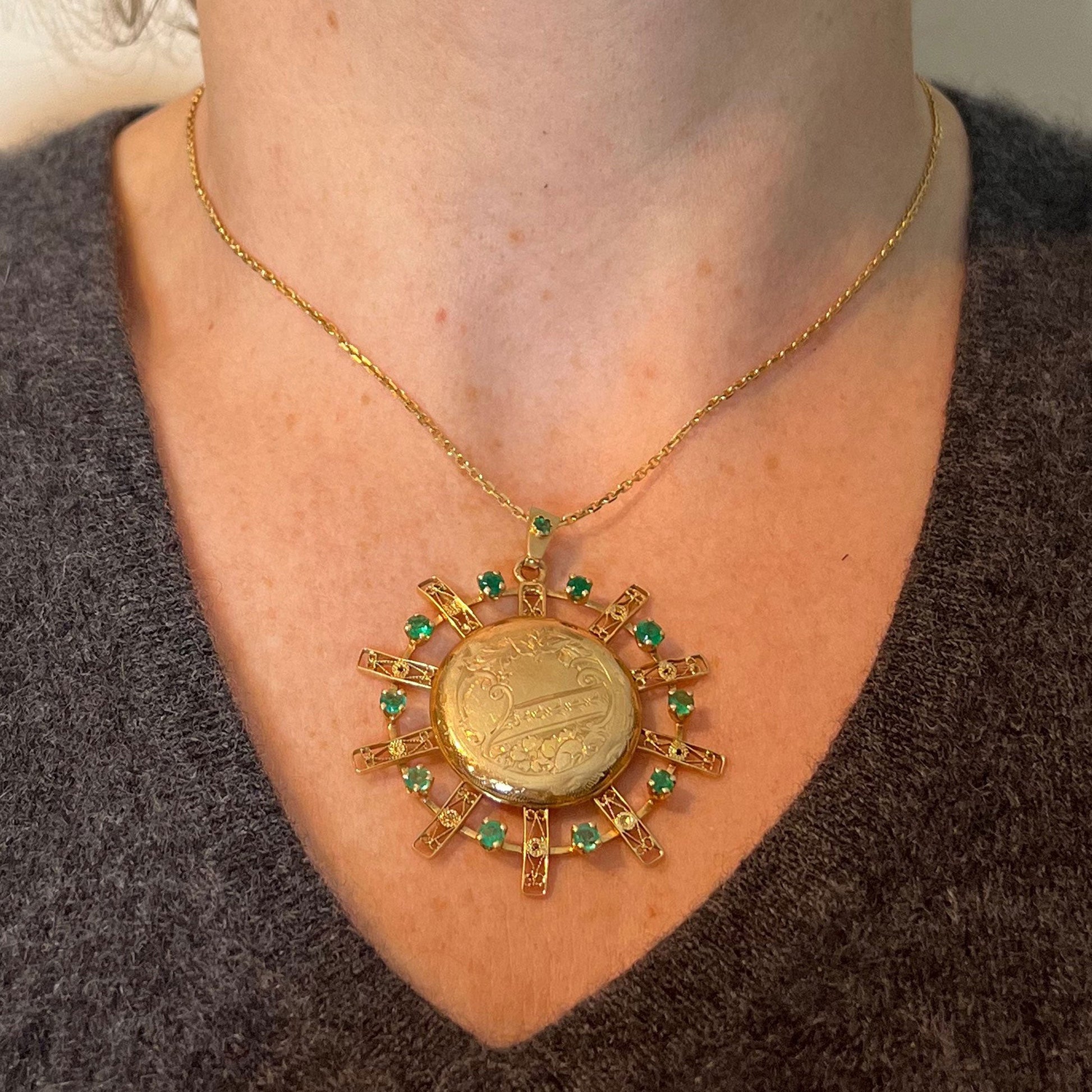 Antique French Sunburst Love Floral 18 Karat Yellow Gold Emerald Locket Pendant