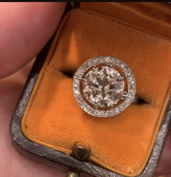 Antique Old cut diamond ring 2.57cts