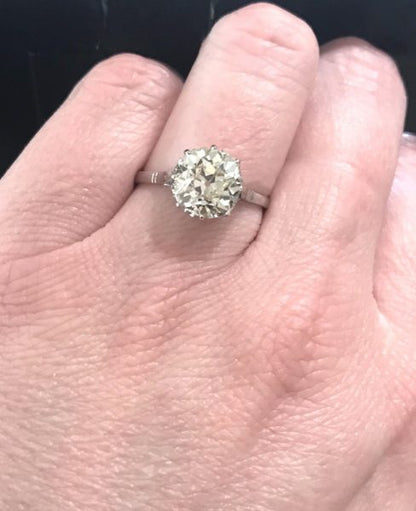 Antique engagement ring old mine cut diamond cushion cut 2 carats 3 carats