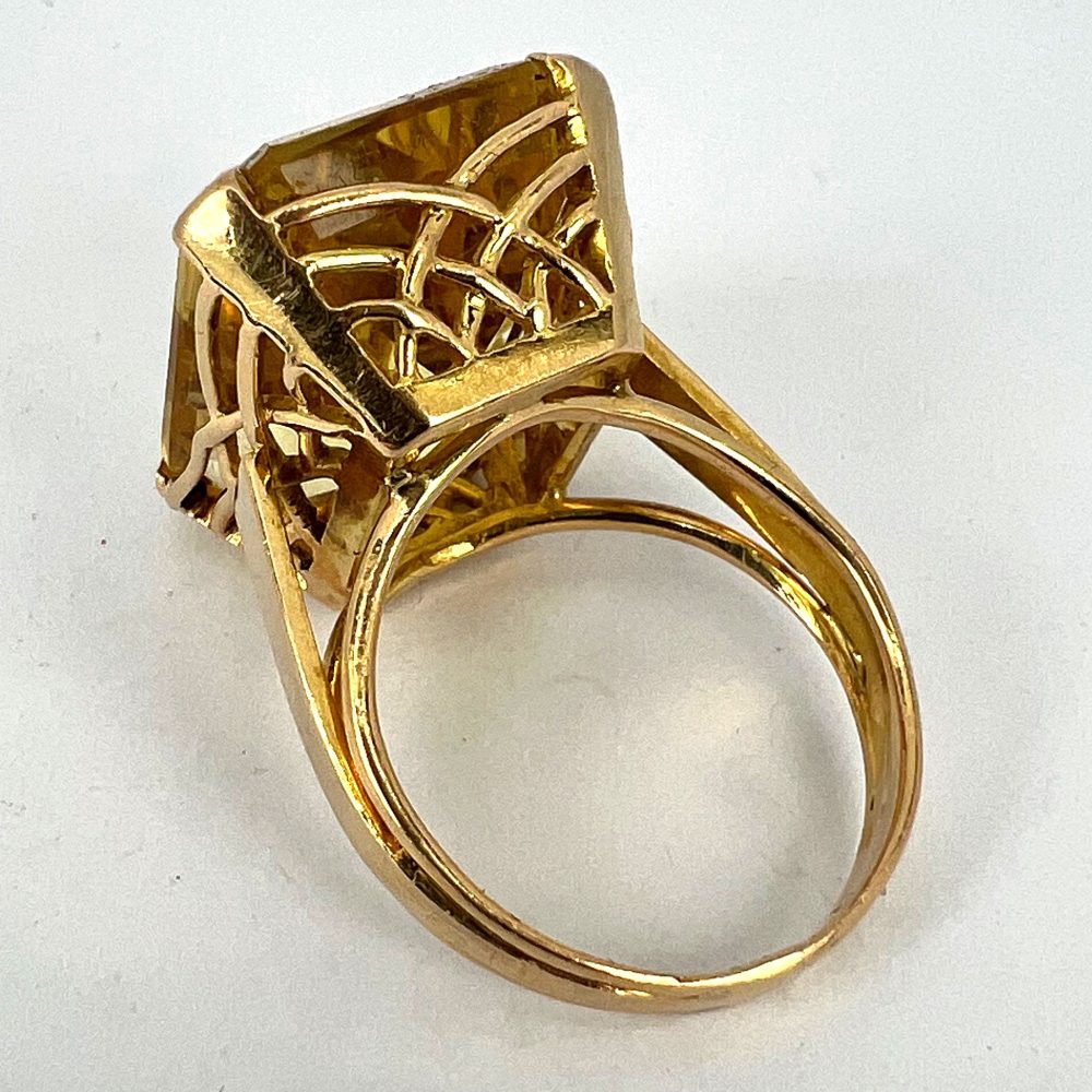 Vintage Retro 18.87ct Citrine Solitaire and 18ct Yellow Gold Cocktail Ring