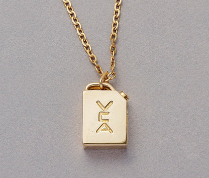 Van Cleef & Arpels 18ct Gold Gas Tank Locket Pendant