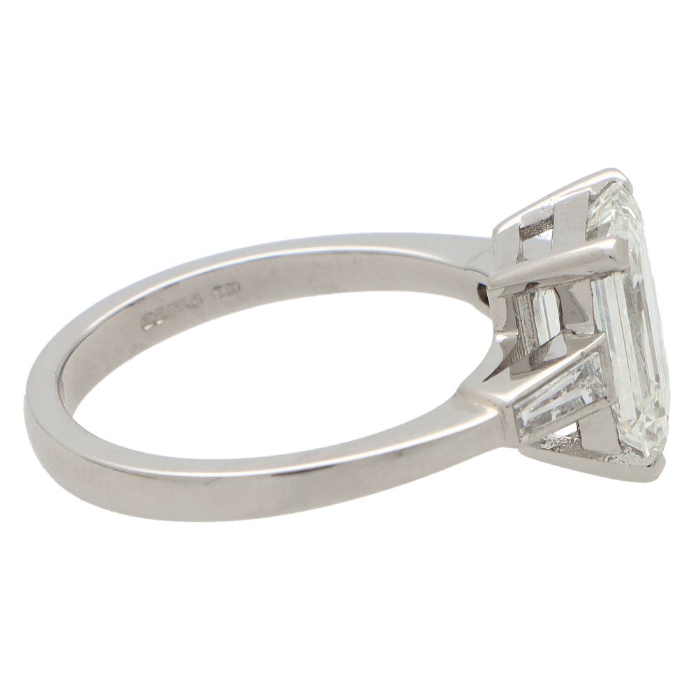 Emerald Cut Diamond Ring 3.20 carat, certified H colour