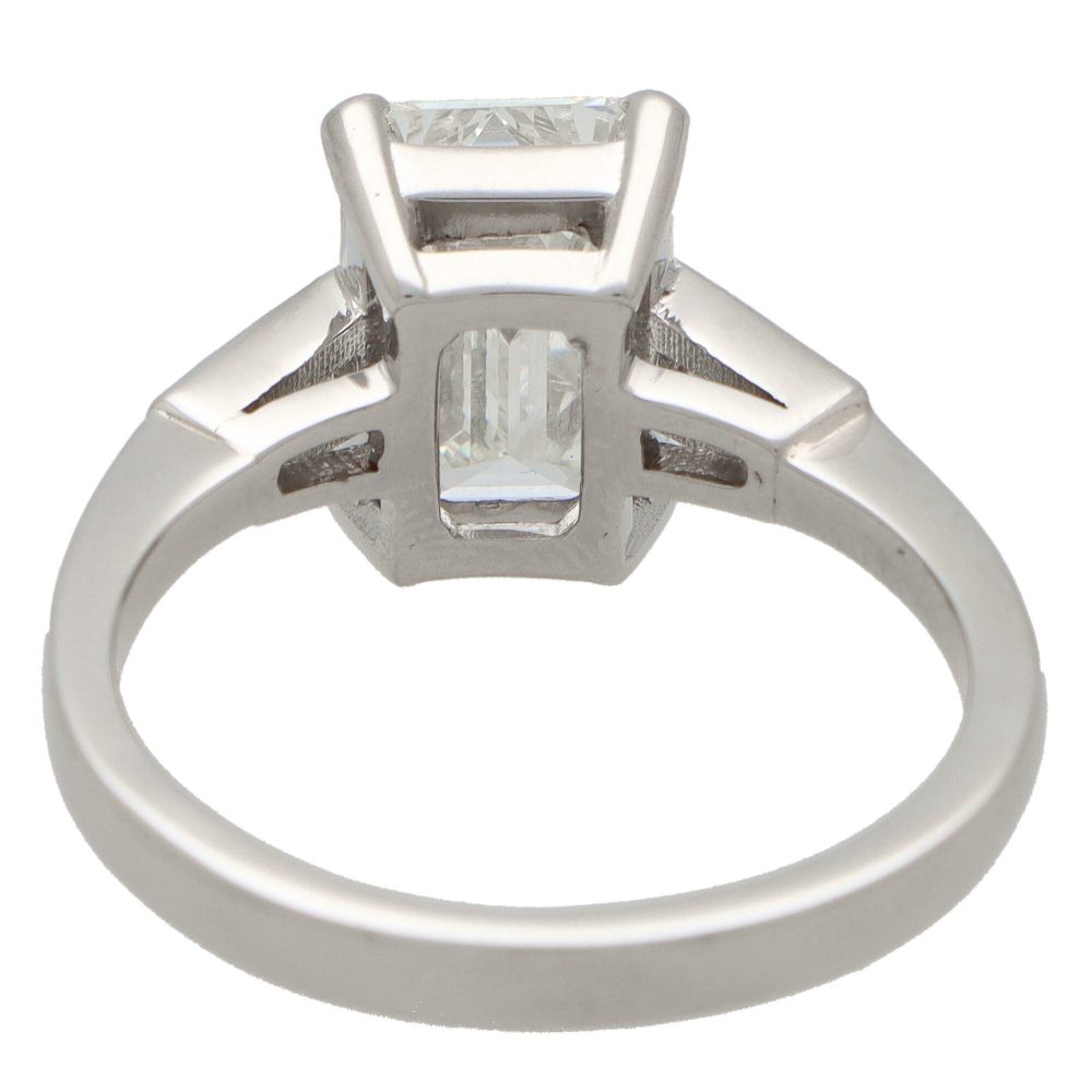 Emerald Cut Diamond Ring 3.20 carat, certified H colour