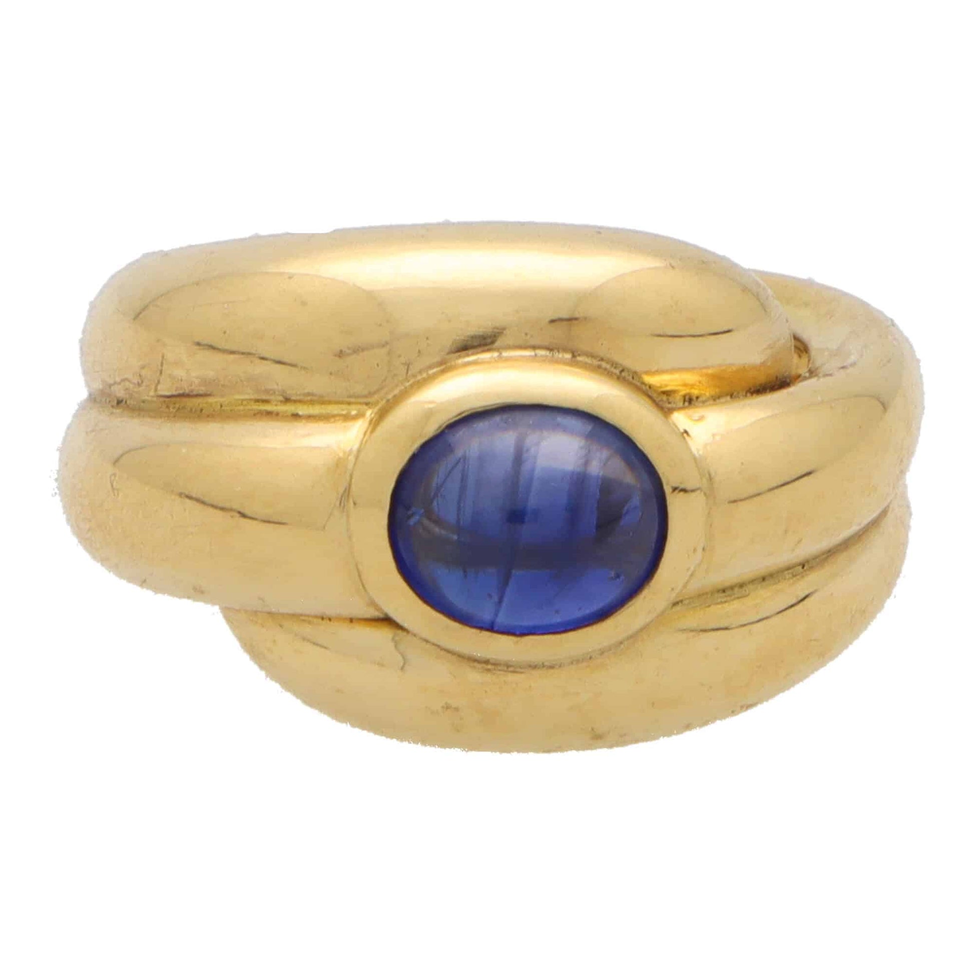 Vintage French sapphire bombé ring set in yellow gold