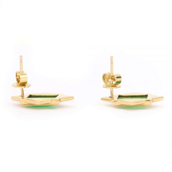 Boodles 18 Carat Gold Jade Necklace, Earrings and Matching Ring, Circa 2000