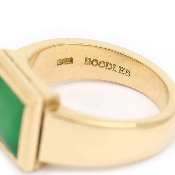 Boodles 18 Carat Gold Jade Necklace, Earrings and Matching Ring, Circa 2000