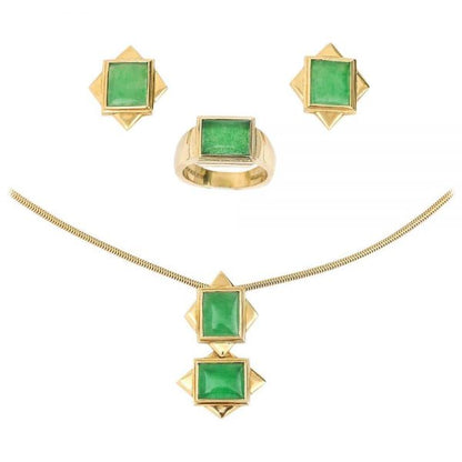 Boodles 18 Carat Gold Jade Necklace, Earrings and Matching Ring, Circa 2000