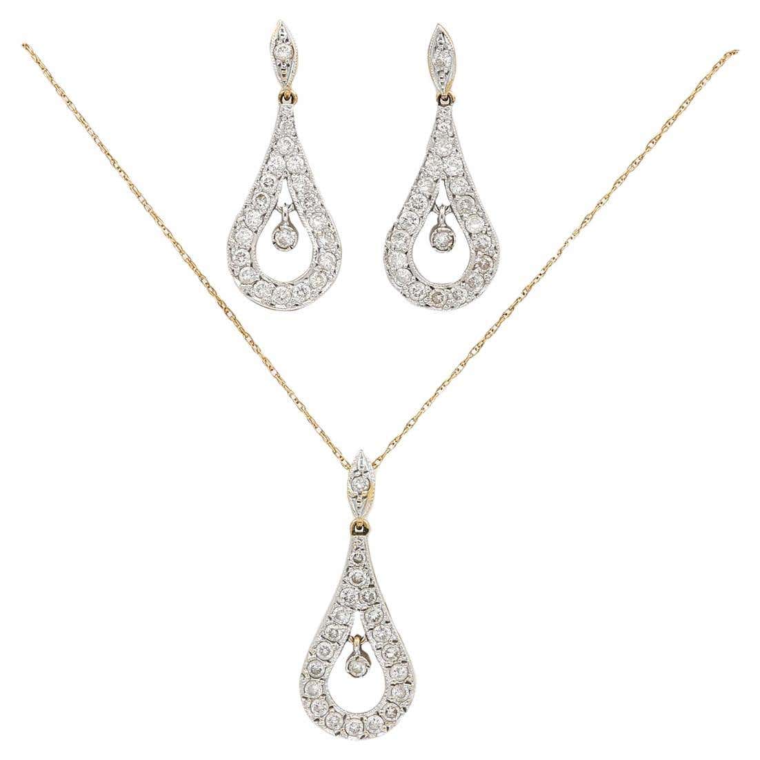 Contemporary 18ct White Gold 1ct Diamond Teardrop Pendant and Earrings Set