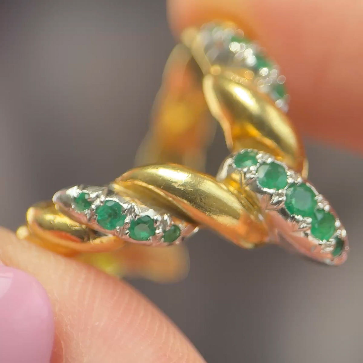 Kutchinsky 1975 Twisted V-Shaped Emerald Ring