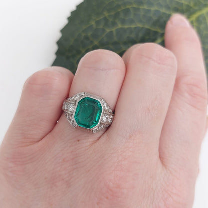 Art Deco Emerald and Diamond Ring