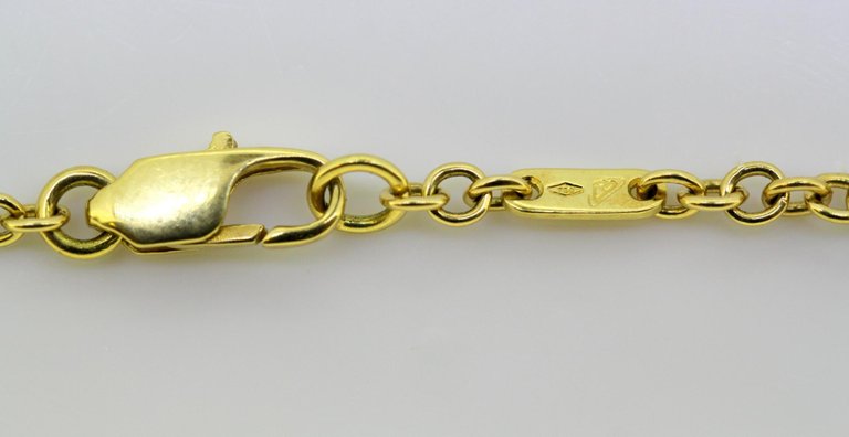 Vintage 18ct Yellow Gold Heart Pendant Necklace