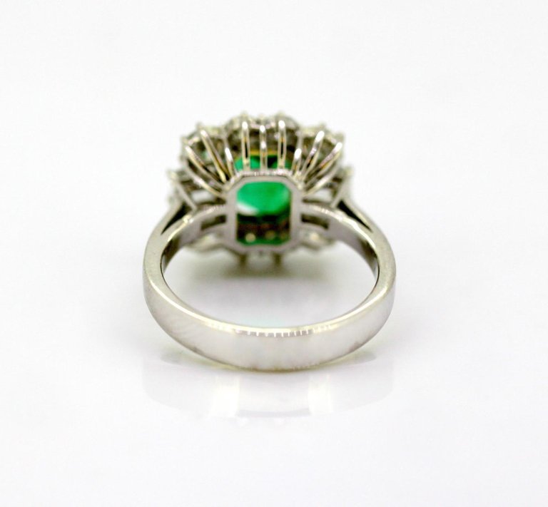 Vintage Emerald and Diamond Ring