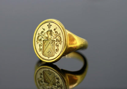 Antique Georgian 18ct Yellow Gold French Seal Ring