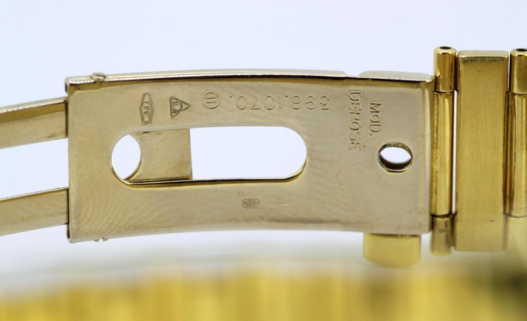 Vintage Omega Constellation Quartz Wristwatch