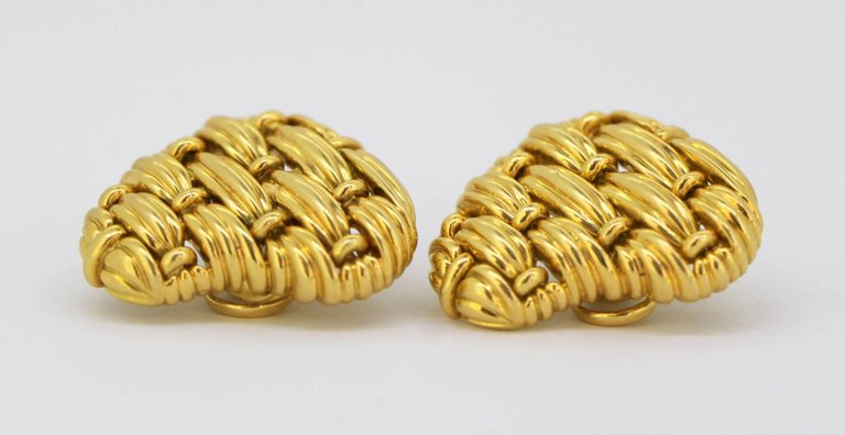 Vintage Tiffany and Co. 18ct Yellow Gold Heart Earrings