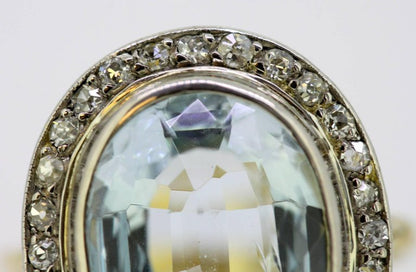 Vintage Aquamarine and Diamond Ring