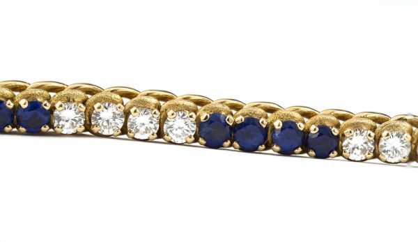Vintage 1940s Oscar Heyman Sapphire and Diamond Bracelet in 18ct Gold