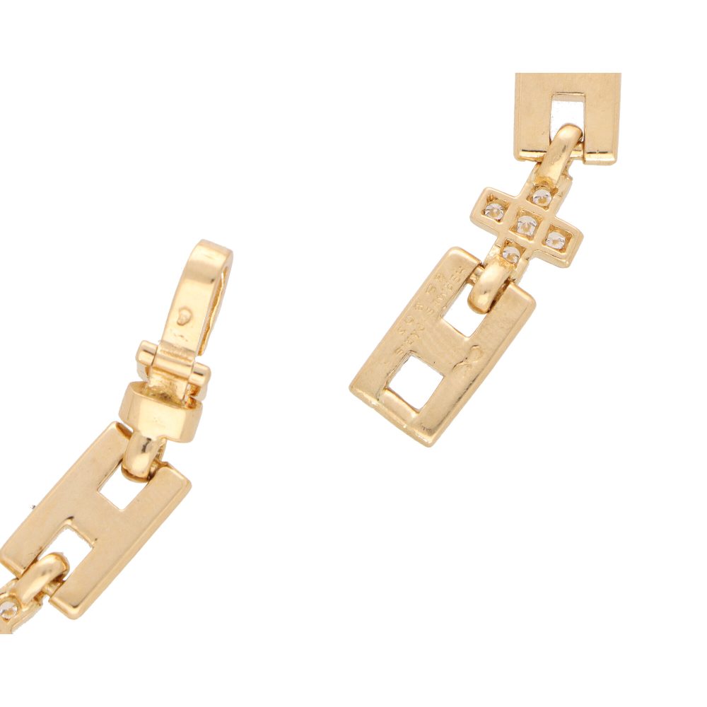 Vintage Hermès diamond chain necklace set in 18 carat yellow gold.