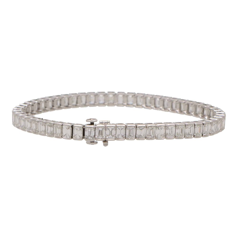 13.65ct Contemporary Emerald Cut Diamond and Platinum Line Tennis Bracelet