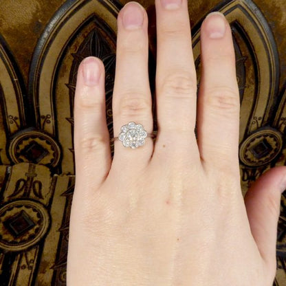 Modern 1.05ct Diamond set Daisy Cluster Ring